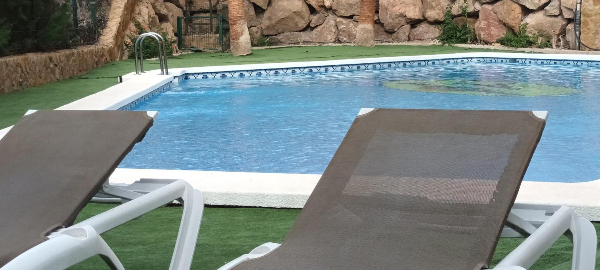Apartamento Tranquilo Cerca De Buena Piscina Y Con Buen Aire Acondicionado Aguilas Bagian luar foto