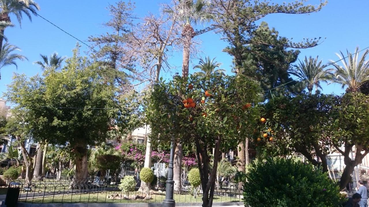 Apartamento Tranquilo Cerca De Buena Piscina Y Con Buen Aire Acondicionado Aguilas Bagian luar foto